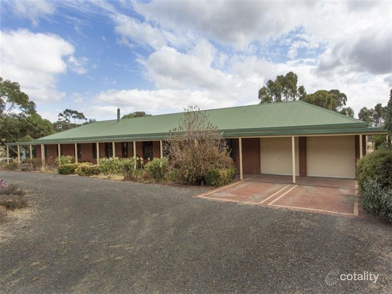 210 Gleesons Rd, Axe Creek, VIC 3551