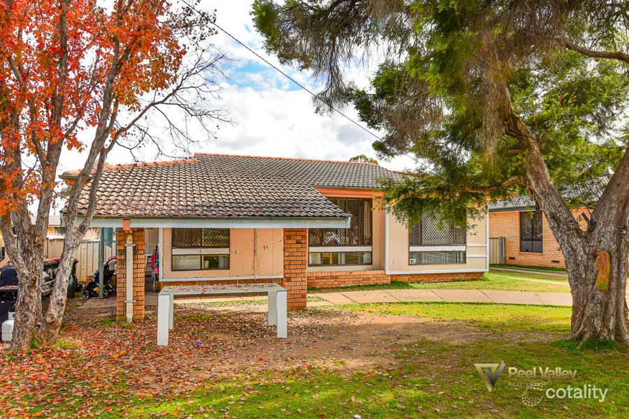26 Quinn St, West Tamworth, NSW 2340