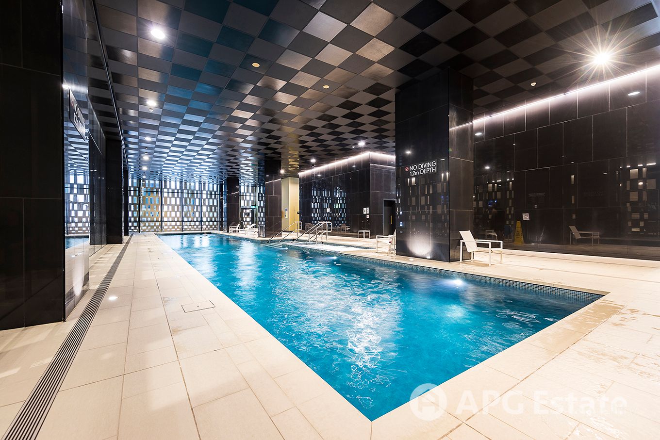 1402w/888 Collins St, Docklands, VIC 3008