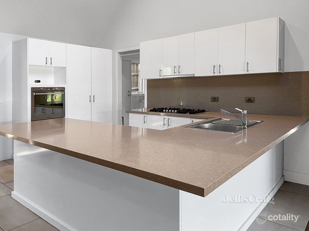 222 Rattray Rd, Montmorency, VIC 3094