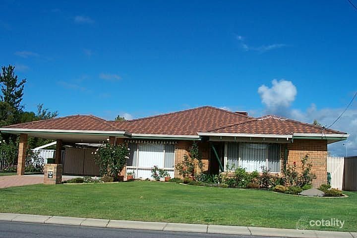 15 Bullfinch St, Huntingdale, WA 6110