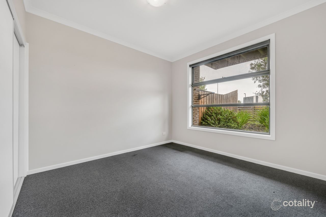 24/24 Healesville Loop, Craigieburn, VIC 3064