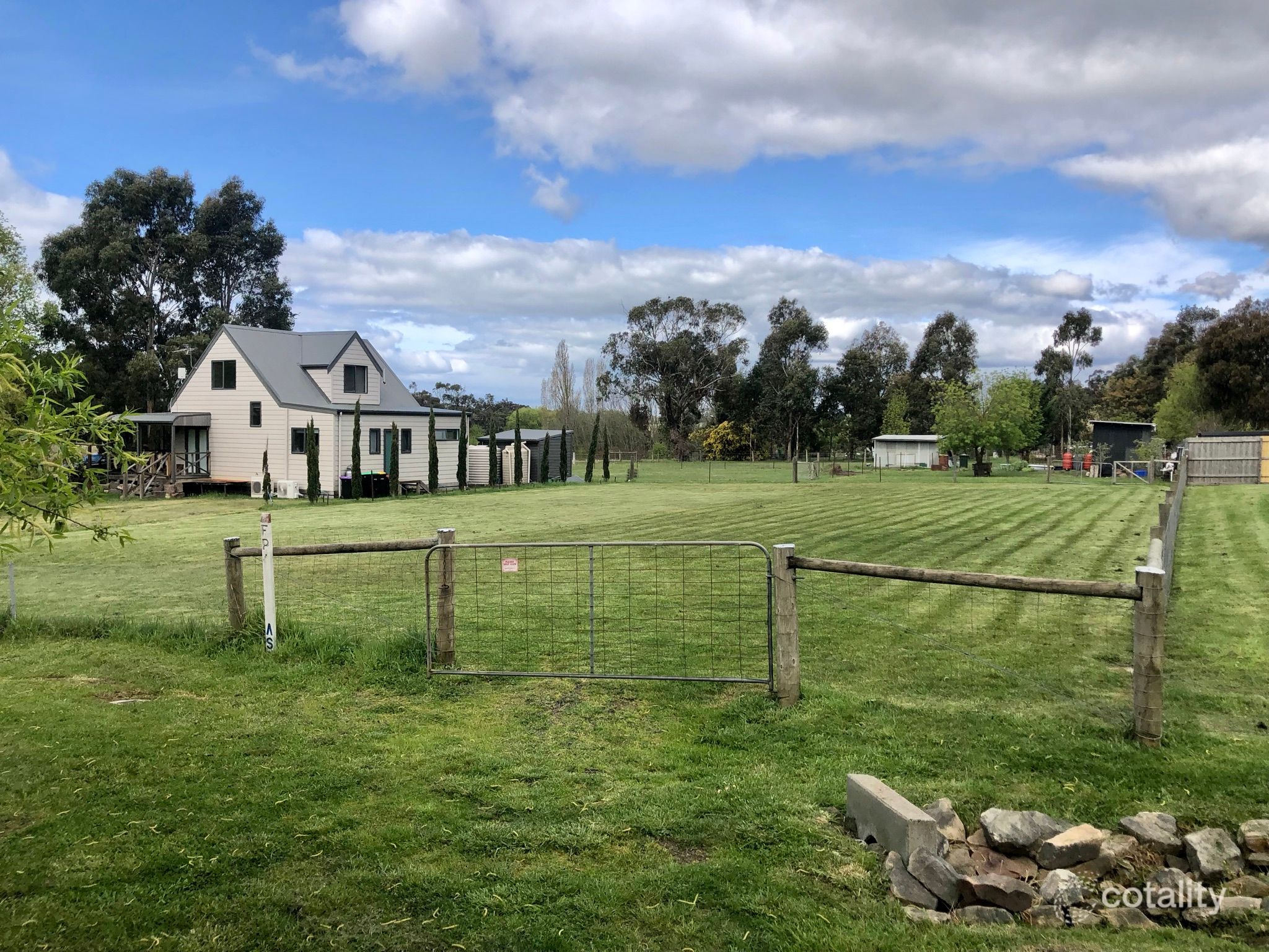 14 Harpers St, Tylden, VIC 3444