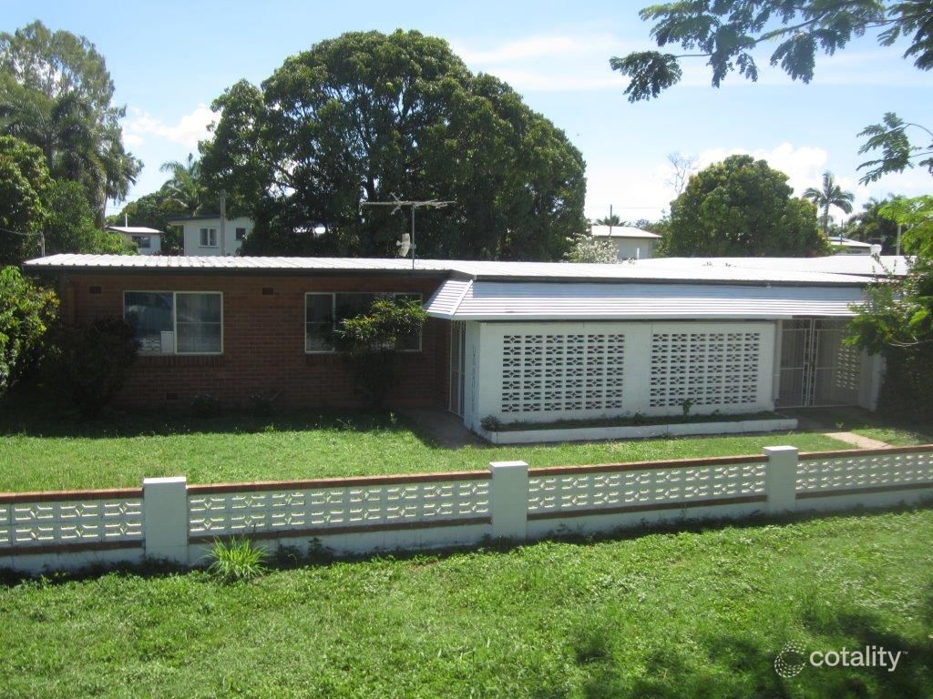 35 Fraser Ave, Cranbrook, QLD 4814