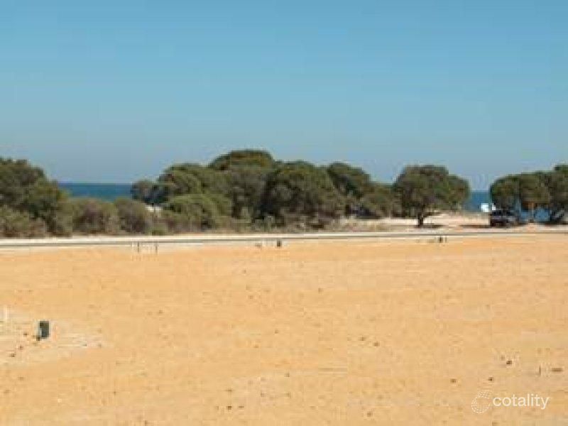 130 Thomas St, Leeman, WA 6514