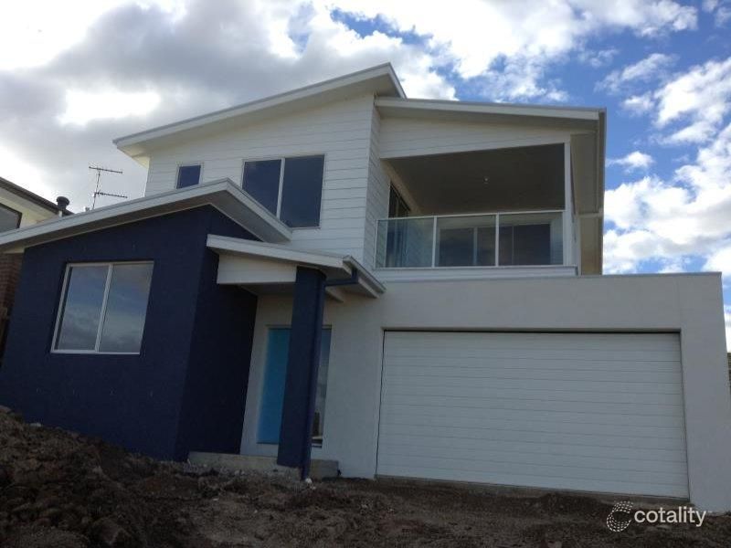 16 Sea Breeze Dr, Torquay, VIC 3228
