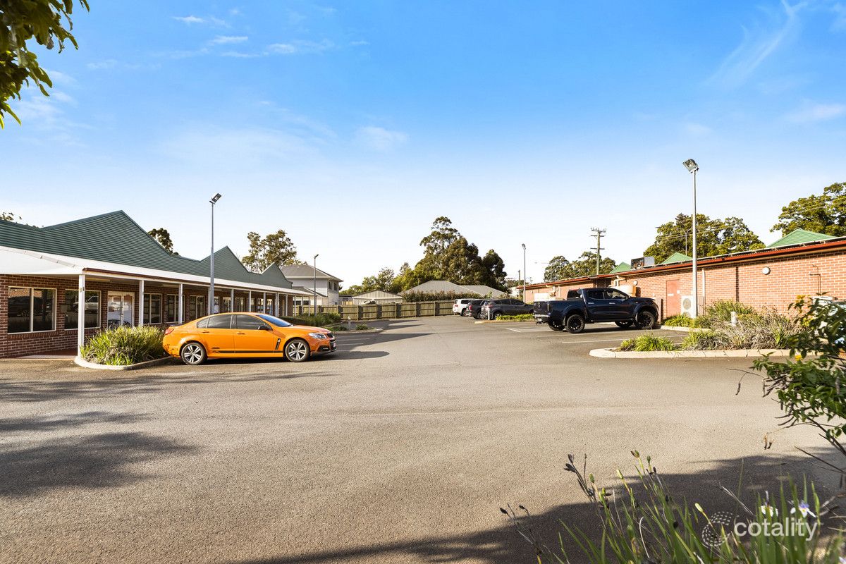 10486 New England Hwy, Highfields, QLD 4352