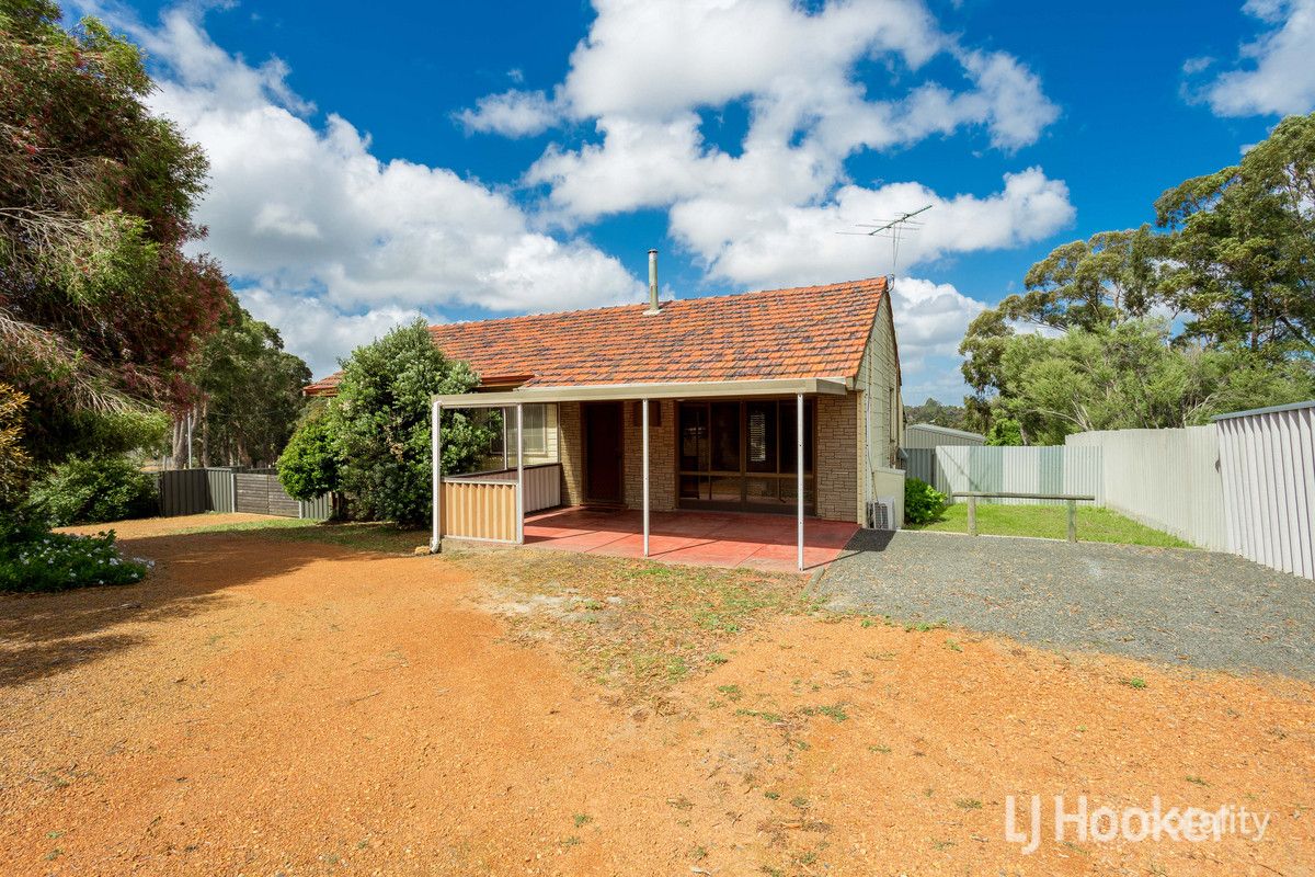 272 Steere St N, Collie, WA 6225
