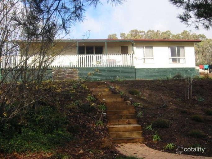 2 Braidwood Rd, Captains Flat, NSW 2623