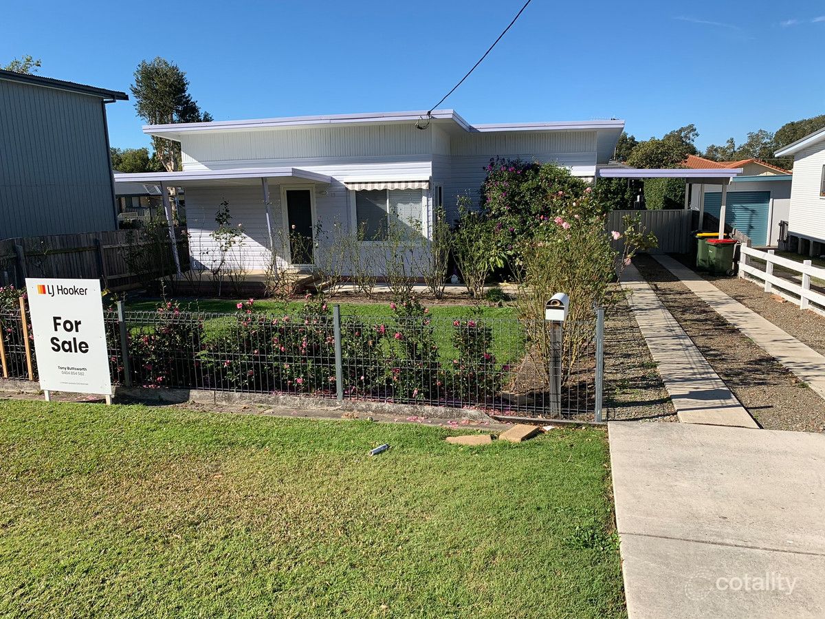 19 Lake St, Laurieton, NSW 2443