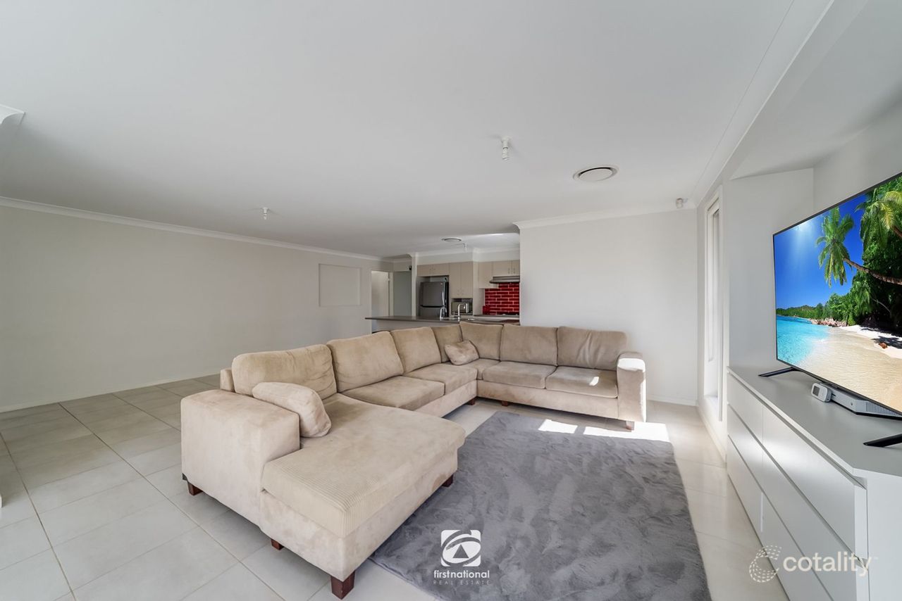 13 Silky Rd, Spring Farm, NSW 2570