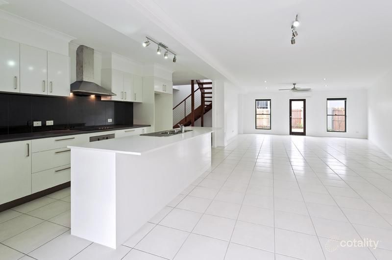 2/2 Tarshaw St, Bli Bli, QLD 4560