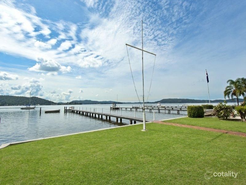 33 Couche Cres, Koolewong, NSW 2256