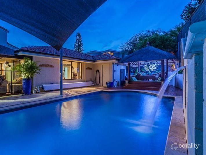 31 Diamond Dr, Ocean Reef, WA 6027