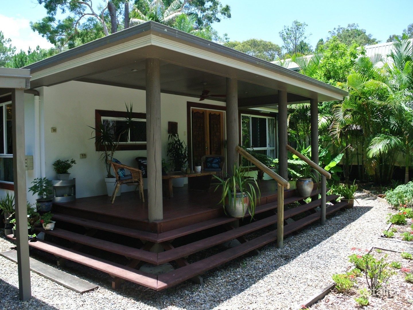 56 Alexander St, Macleay Island, QLD 4184