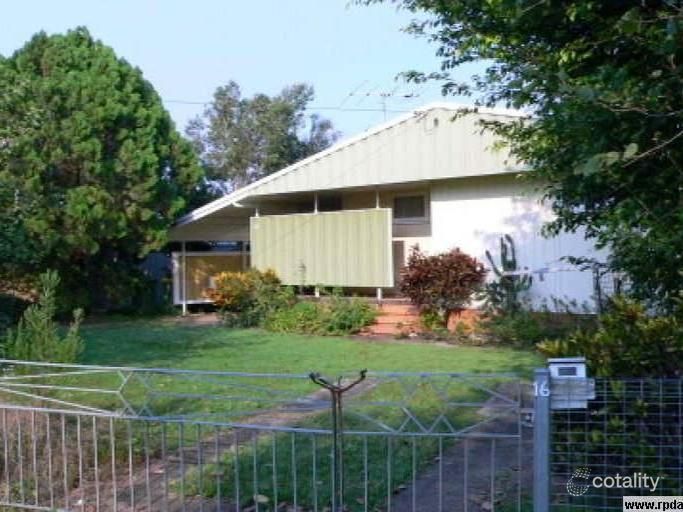 16 Old Gympie Rd, Kallangur, QLD 4503