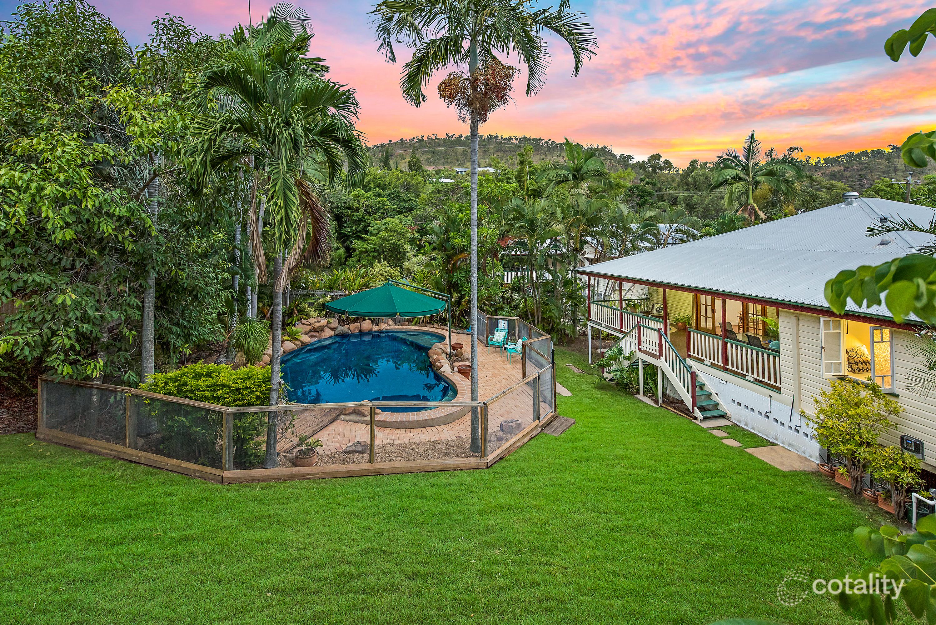 11 Chubb St, Belgian Gardens, QLD 4810
