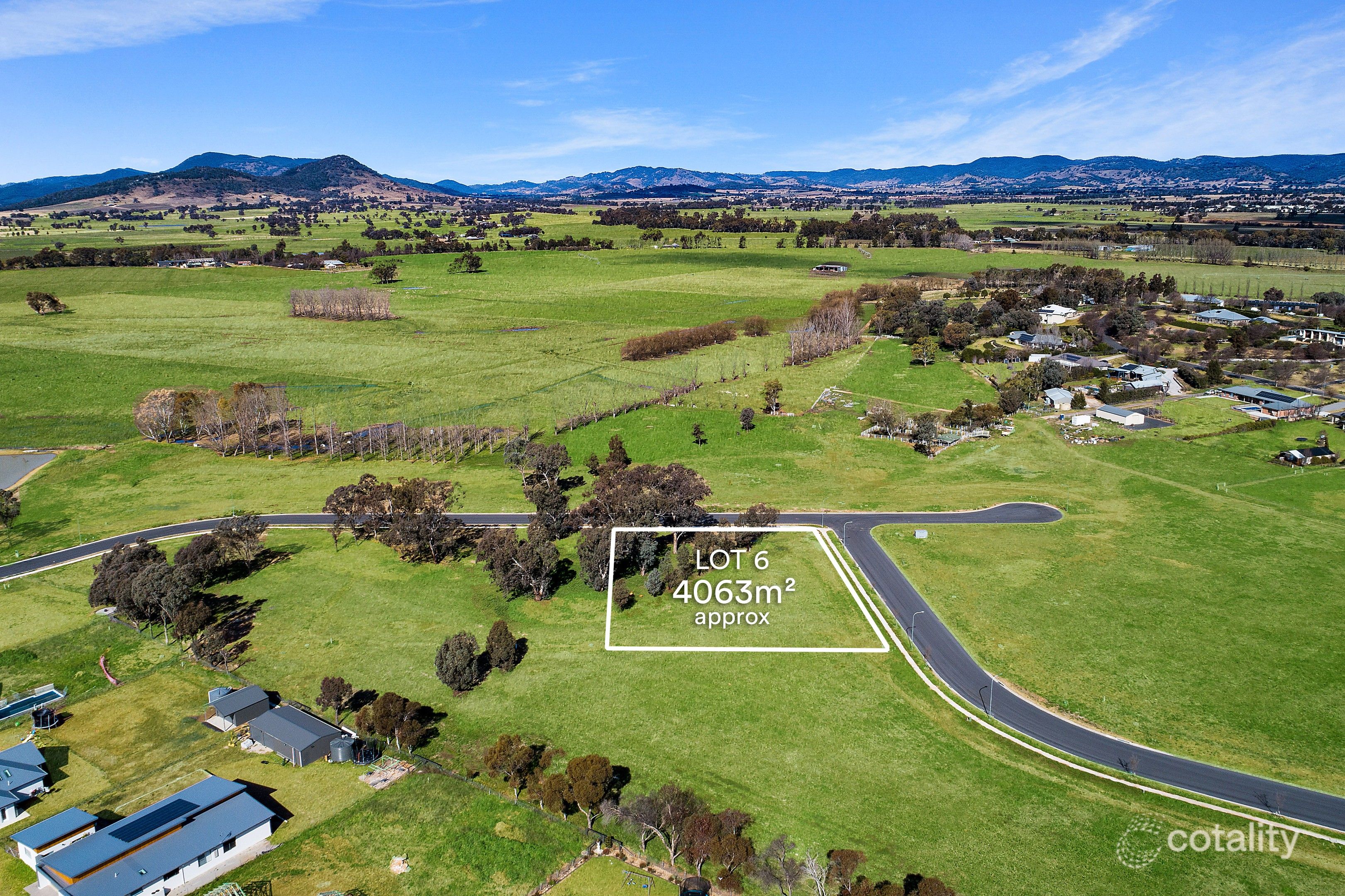 6 Nelthorpe St, Bombira, NSW 2850