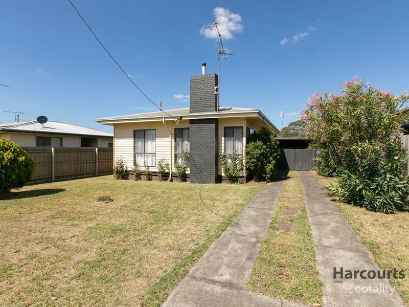 37 Truscott Rd, Moe, VIC 3825