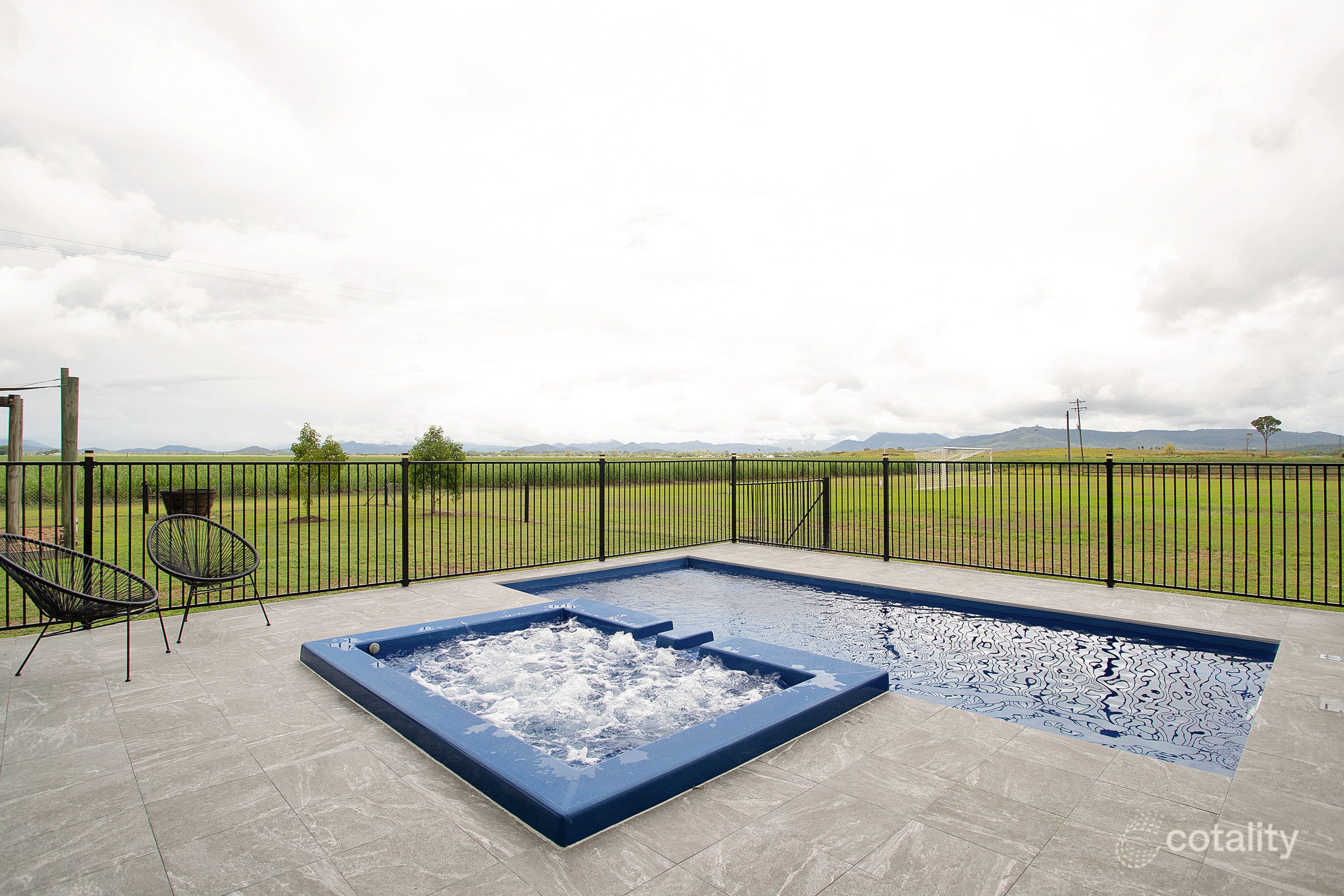 154 Leichardt Rd, Mirani, QLD 4754
