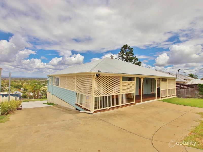 220 Agnes St, The Range, QLD 4700