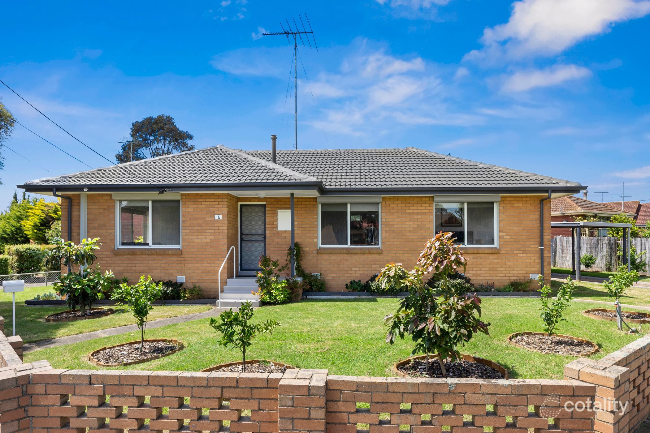15 Hitchcock St, Breakwater, VIC 3219