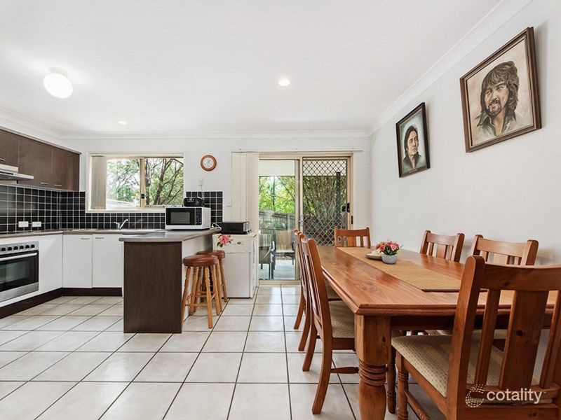 112/31 Archipelago St, Pacific Pines, QLD 4211