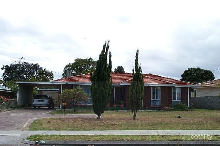 35 Kampong Rd, Yakamia, WA 6330