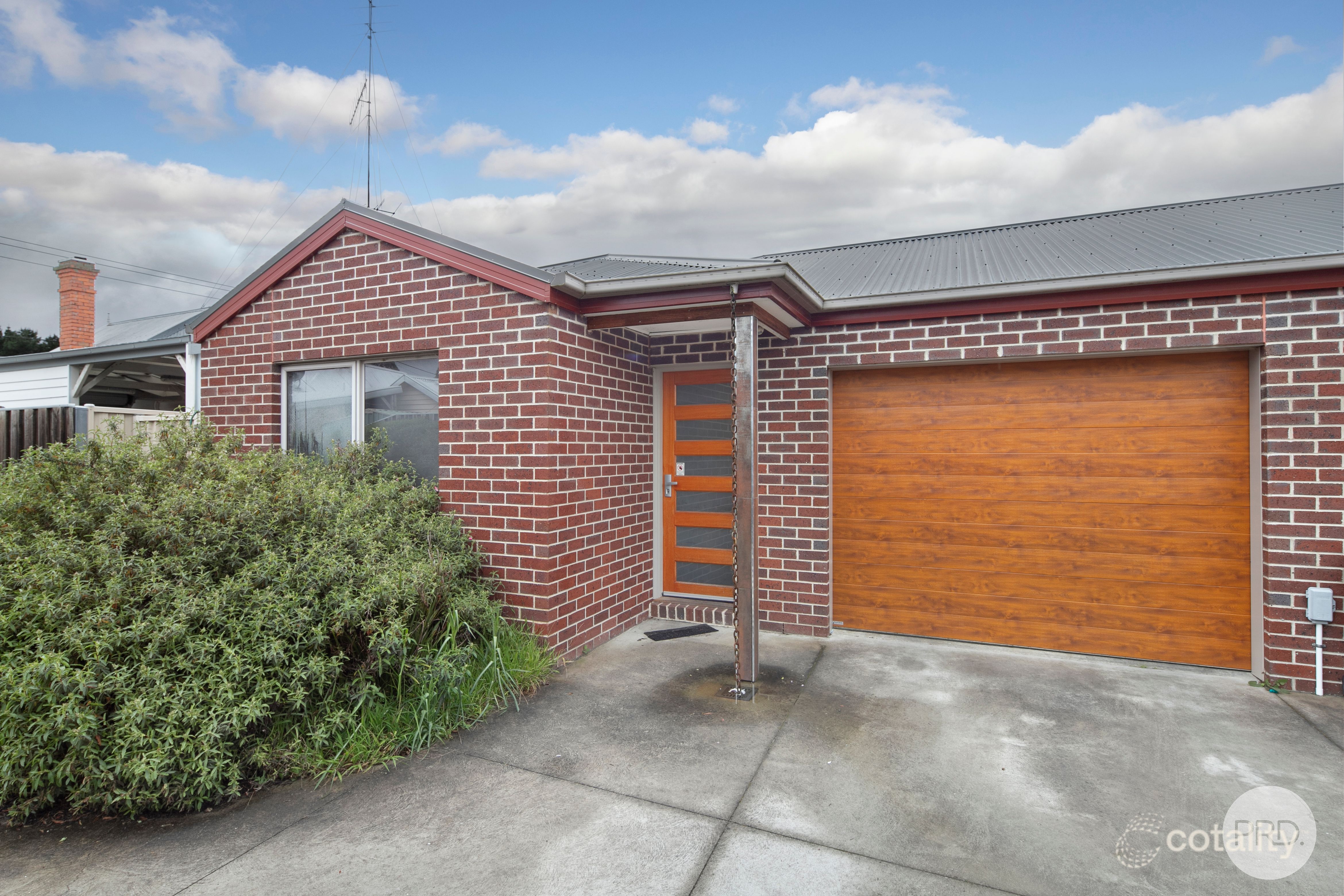2/42 Bridge St, Sebastopol, VIC 3356