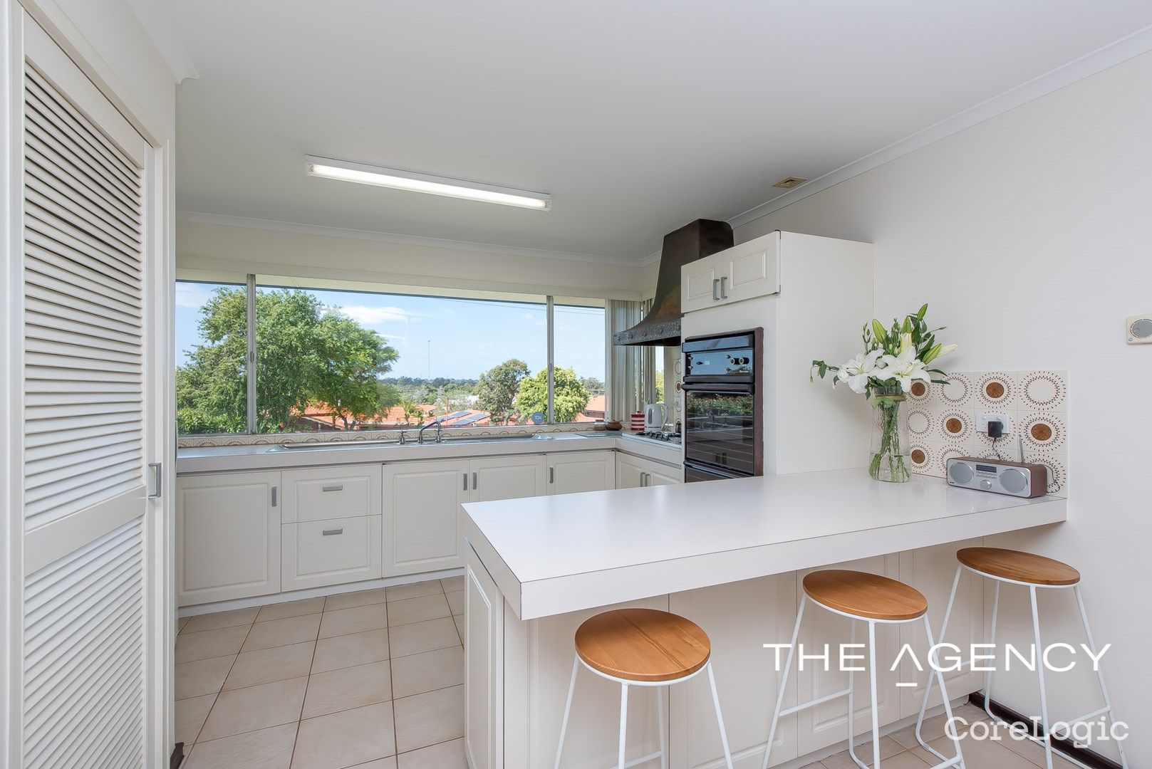 11 Willow Rd, Warwick, WA 6024