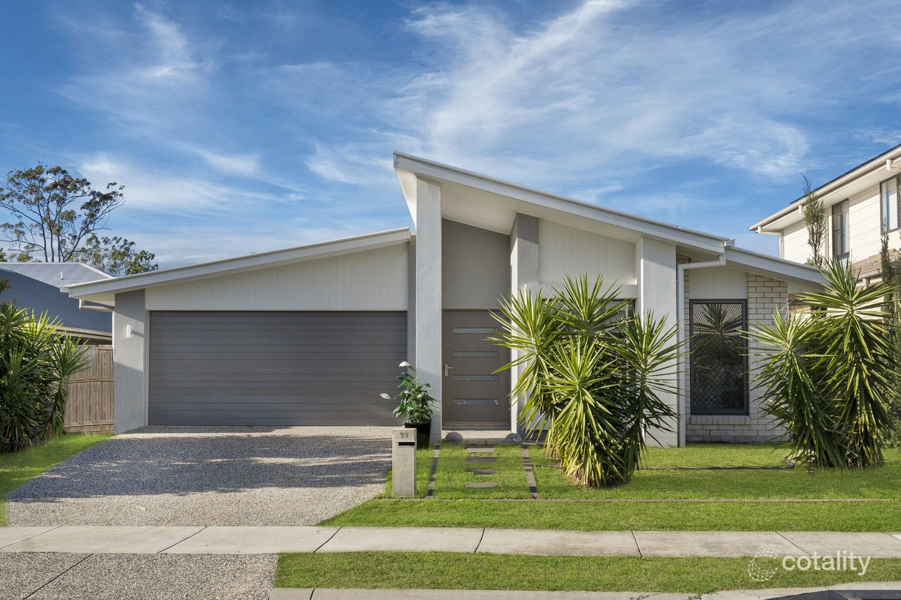 93 Vineyard Dr, Greenbank, QLD 4124