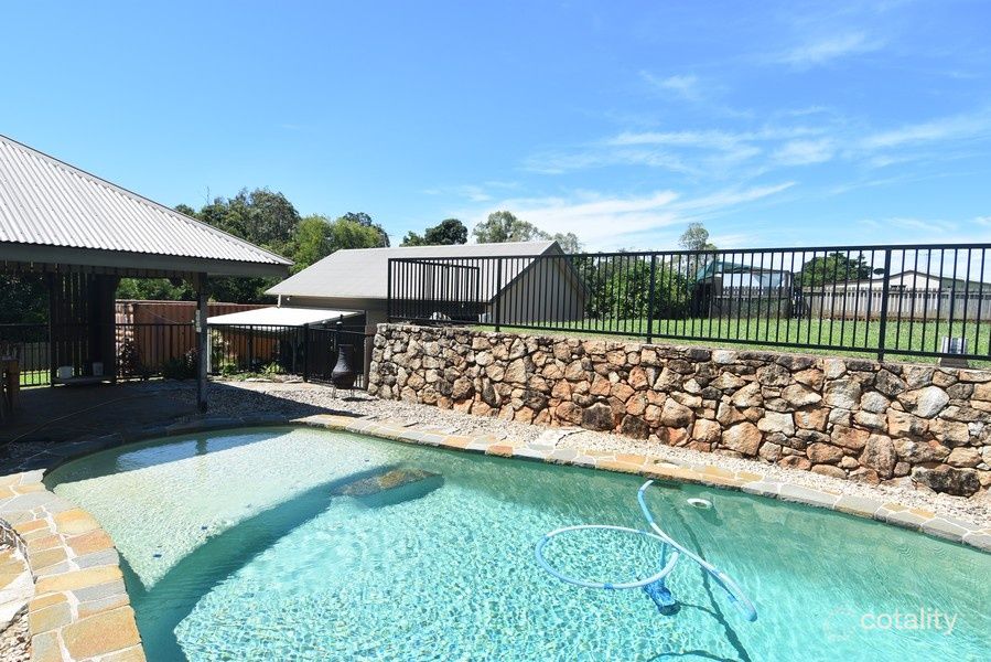 27 Jackey Jackey St, South Mission Beach, QLD 4852