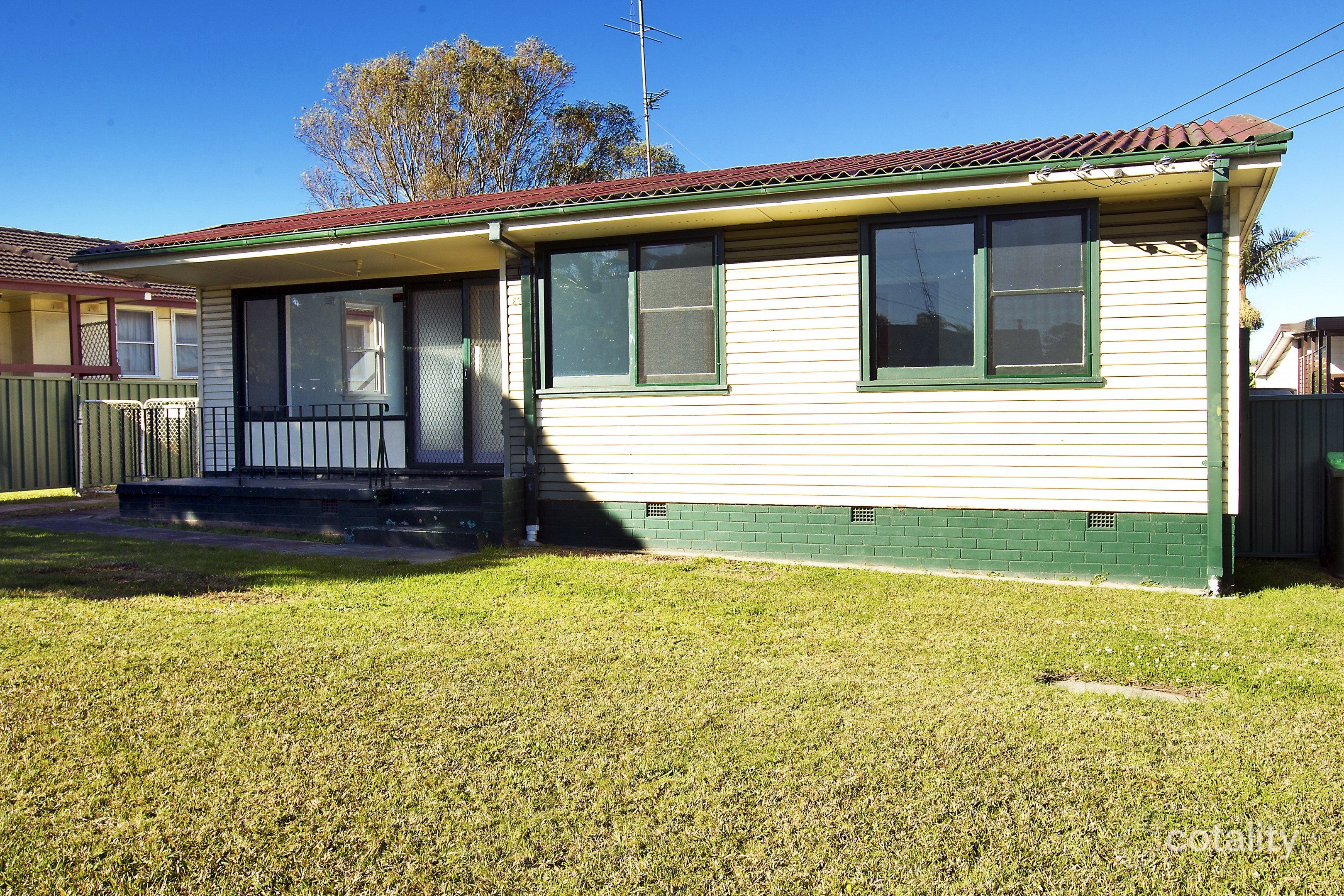 63 King St, Warilla, NSW 2528