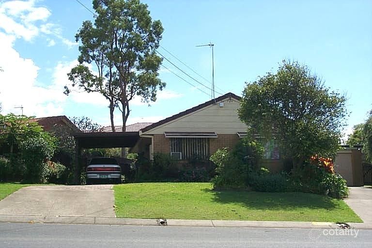 2/211 Government Rd, Labrador, QLD 4215