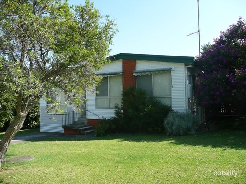 10 Gerard Ave, Farmborough Heights, NSW 2526