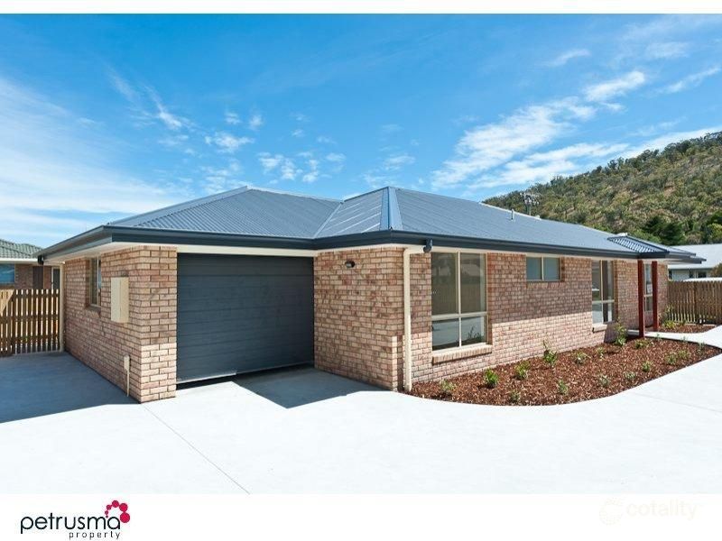 1/15 Talune St, Lindisfarne, TAS 7015