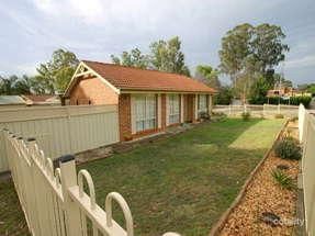 1 Dunbar Pl, Mount Annan, NSW 2567