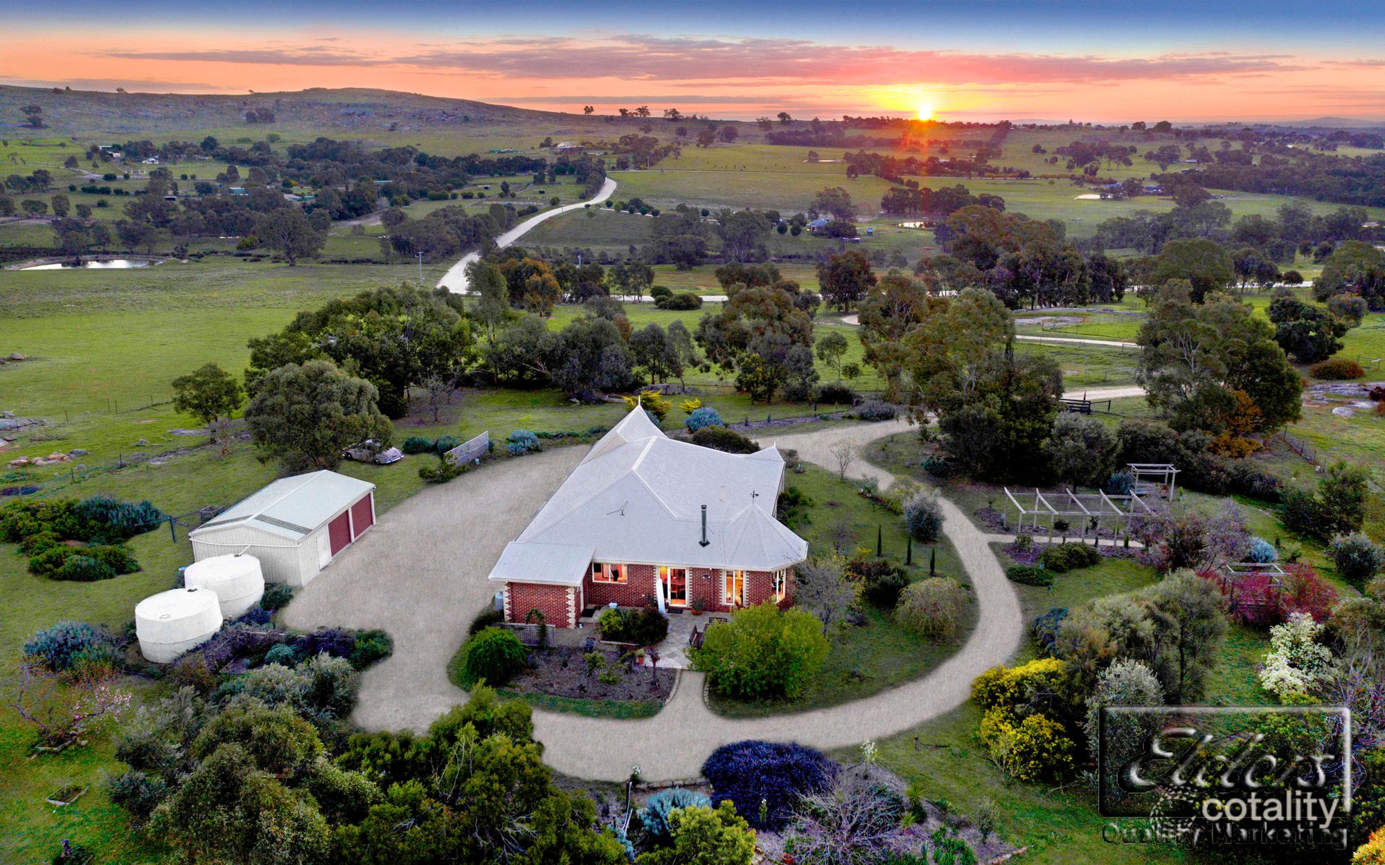 251 Pinjarra Dr, Lockwood South, VIC 3551