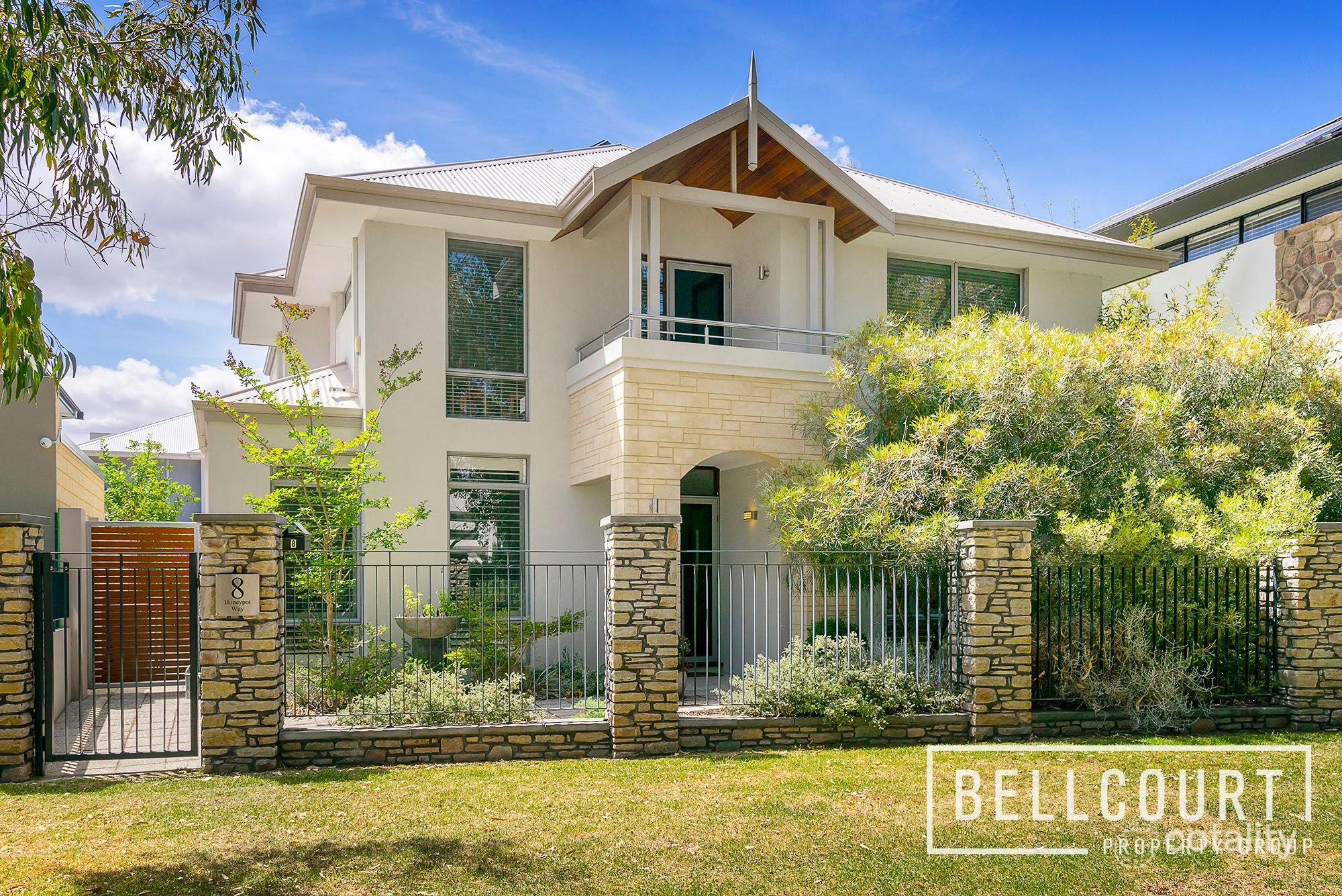 8 Honeypot Way, Churchlands, WA 6018