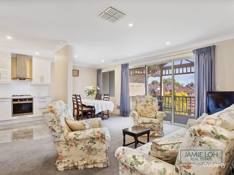 32/80 Mooro Dr, Mount Claremont, WA 6010