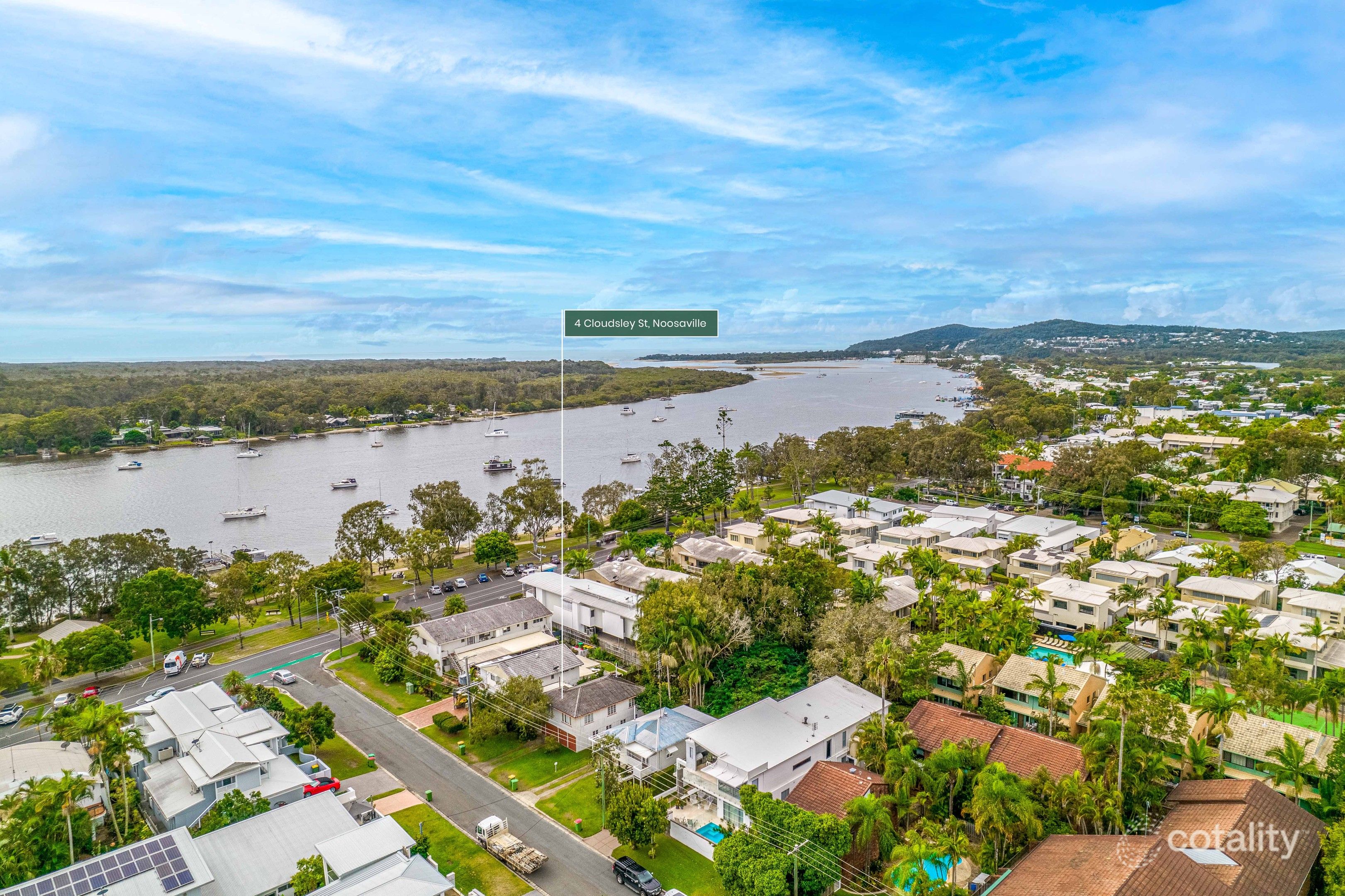 4 Cloudsley St, Noosaville, QLD 4566