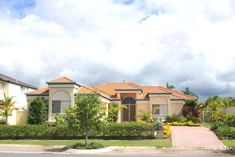24 Clipper Bvd, Clear Island Waters, QLD 4226