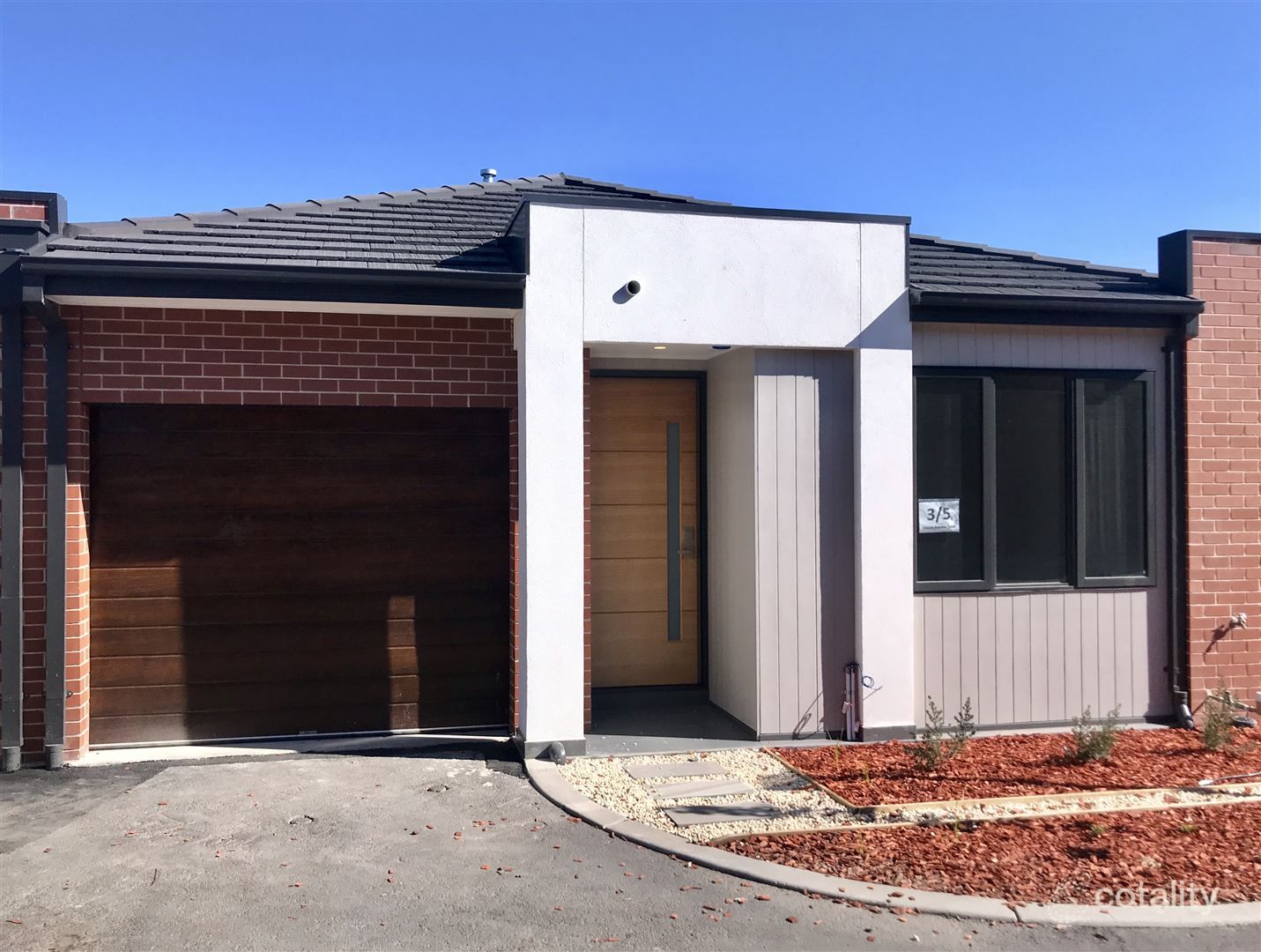 3/5 Linoak Ave, Lalor, VIC 3075