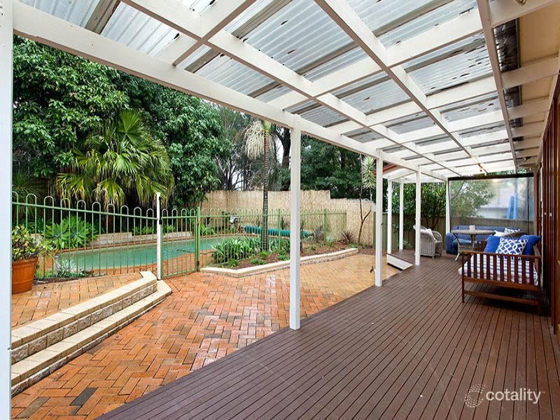 18 Viola Pl, Heathcote, NSW 2233