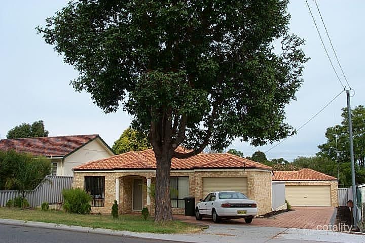43a Hillsborough Dr, Nollamara, WA 6061