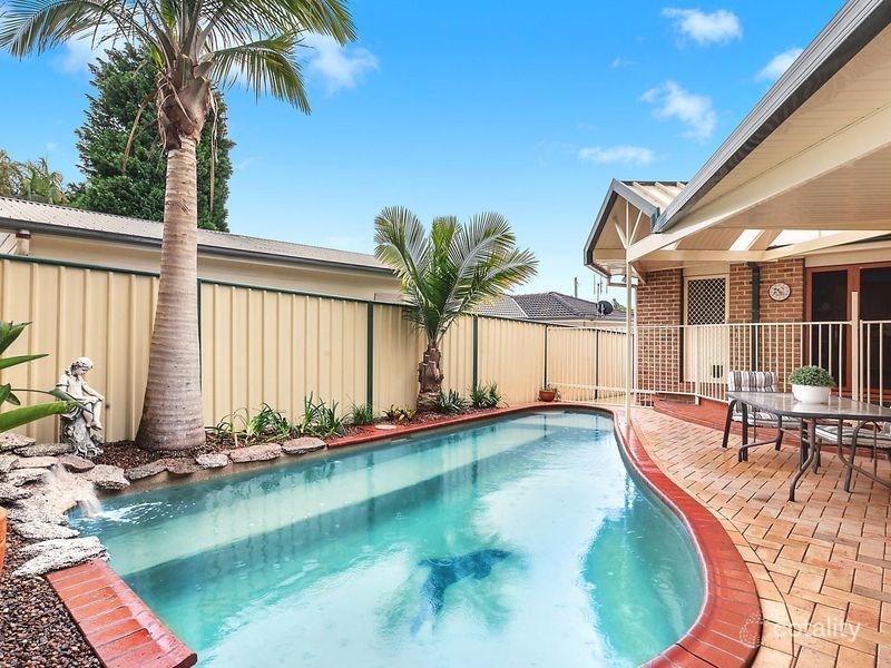 10 Audie Pde, Berkeley Vale, NSW 2261
