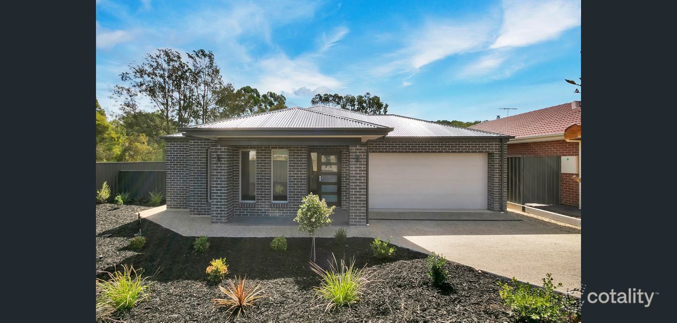 9 Polkinghorne Pl, Williamstown, SA 5351