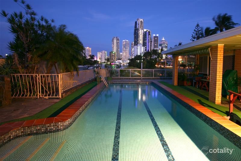 15 Sunrise Bvd, Surfers Paradise, QLD 4217