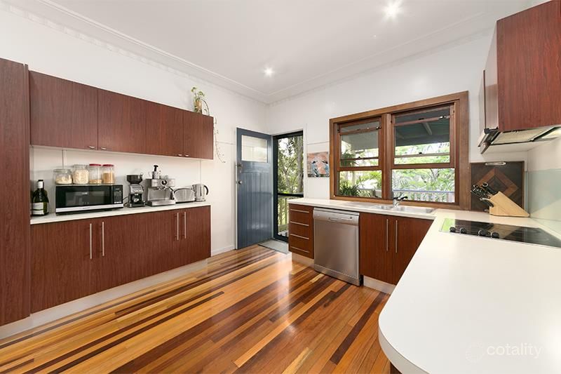 19 La Monte St, Moorooka, QLD 4105