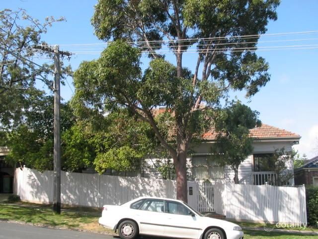 2b Parring Rd, Balwyn, VIC 3103
